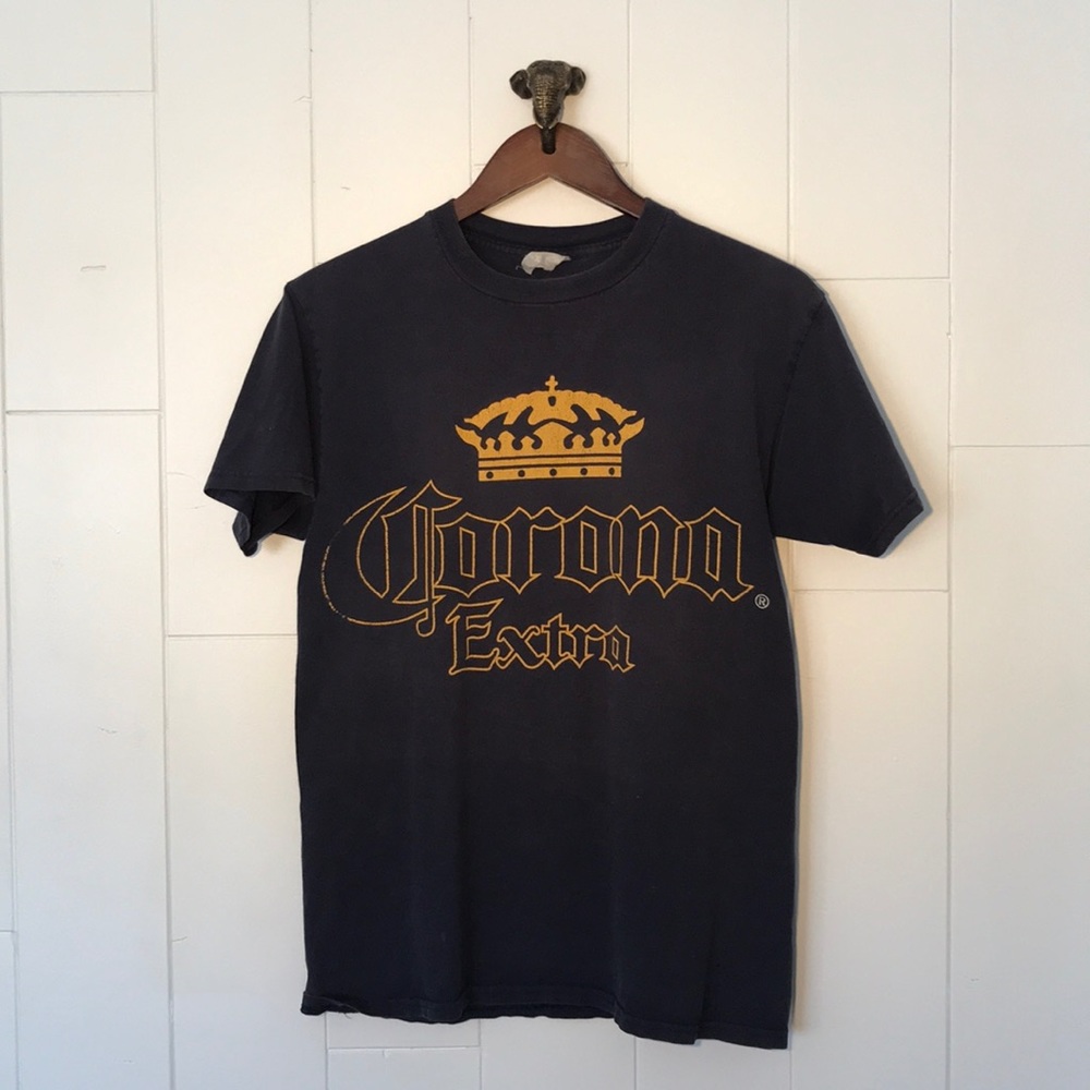 (15) Corona t shirt, vintage rare large graphic